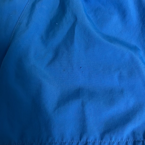 Blue Nike shorts - Picture 7 of 8